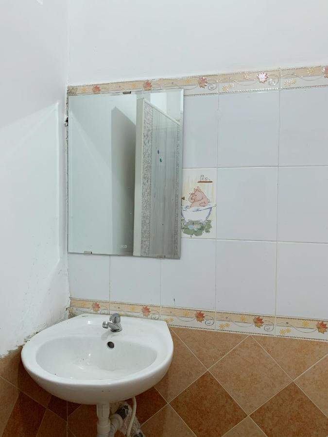 Bee Homestay Туй Хоа Екстериор снимка